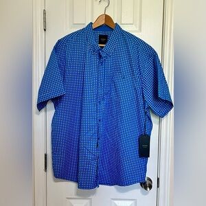 NWT Six Lincoln New York Blue and White Pattern Button Down Shirt